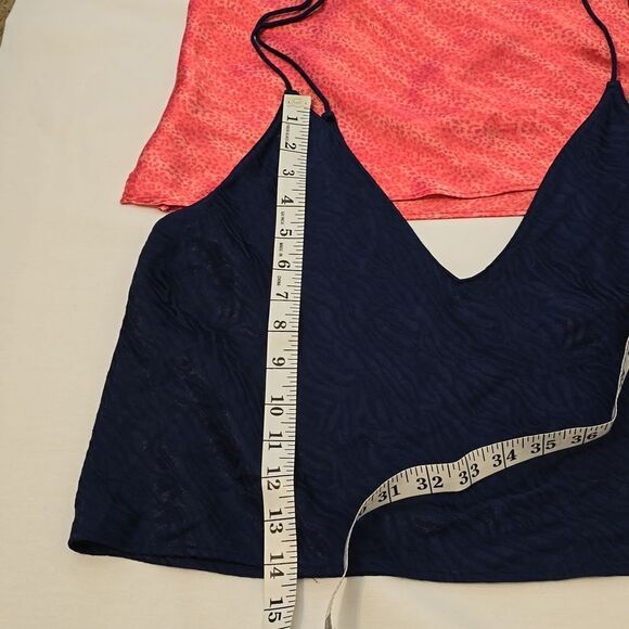 2 victoria secret camisoles. - Picture 6 of 11